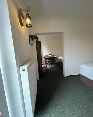 Waldstube Welgelegen 캠프장 *