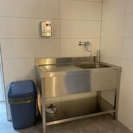 Waldstube Welgelegen 캠프장 *